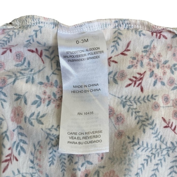 Tahari Baby Girls Summer Bodysuit /Onsie & Pant Set Ivory Floral Print Sz 0-3 mo - Picture 7 of 13